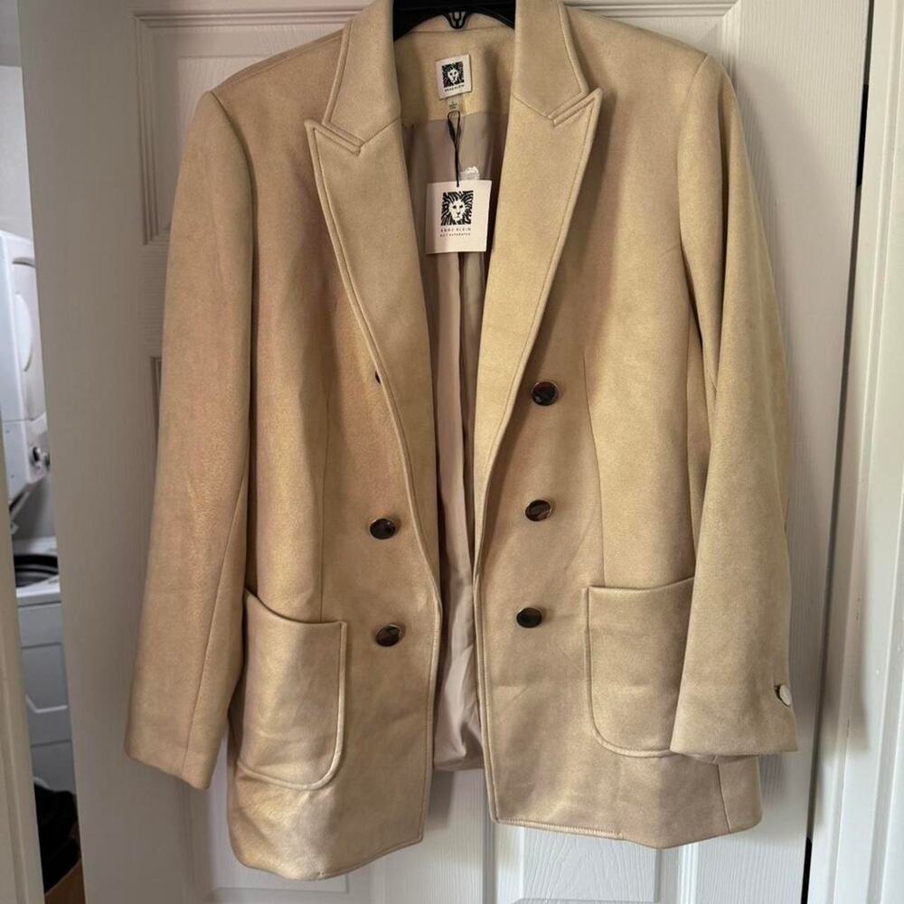 Brand New w/ Tag Anne Klein Latte/Metallic Gold blazer w/ silver buttons- Size L